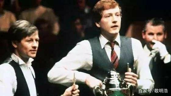 寻找锋线突 寻找锋线突