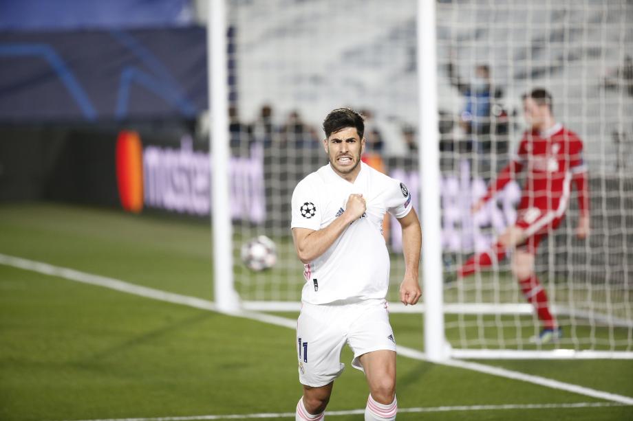 在关键的半 在关键的半